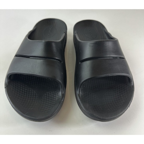 OOFOS OOahh Recovery Slides Black Slip On Sandals Women’s Size 8 Men's Size 6 - Picture 2 of 13